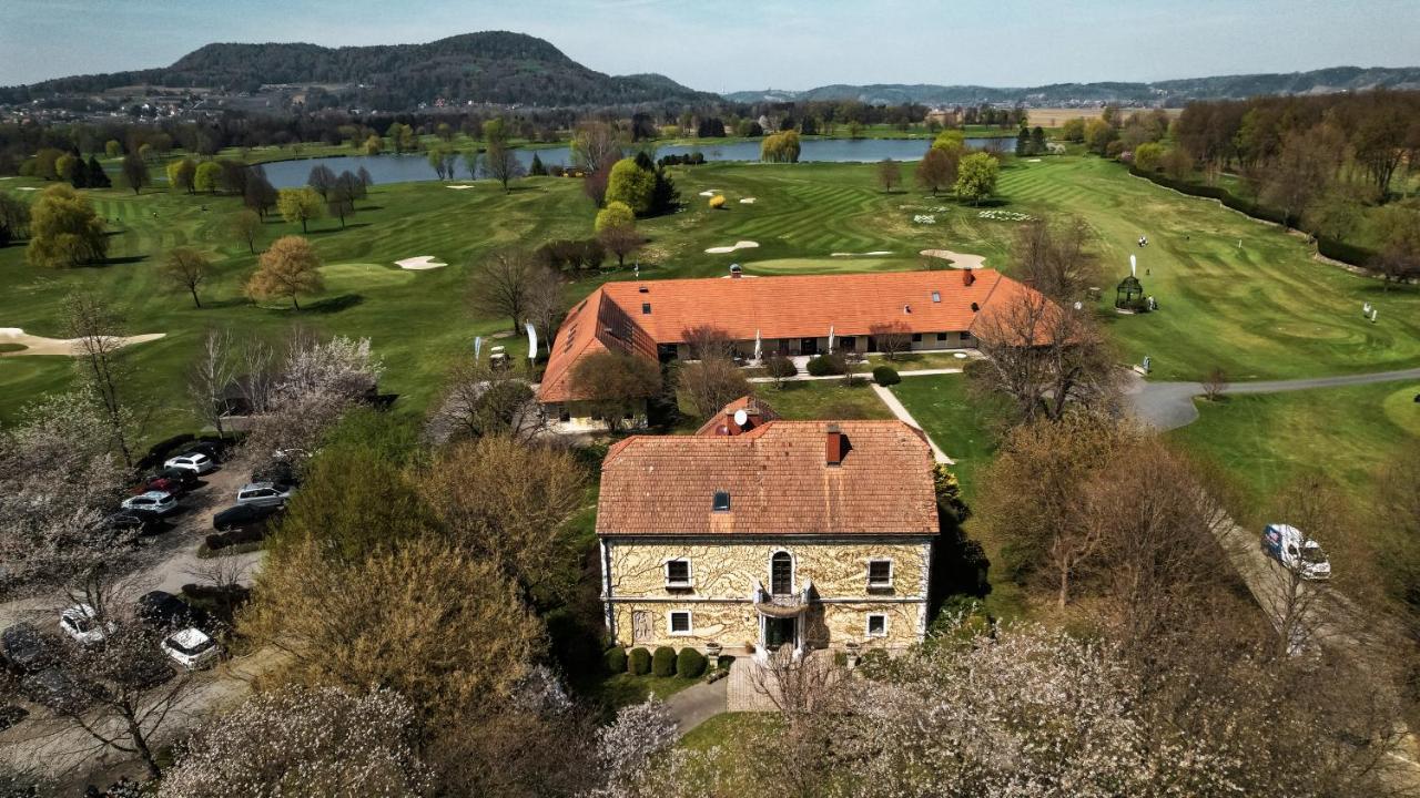 Gaestehaus Golf Club Gut Murstaetten Lebring Exteriör bild